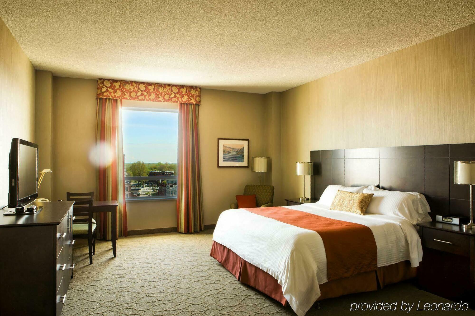Delta Hotels By Marriott Trois Rivieres Conference Centre Exterior photo